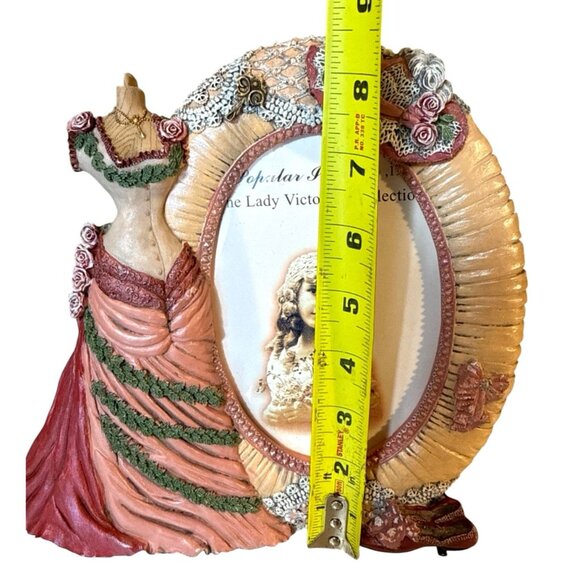 Vtg 1999 Popular Imports 3D Pink Hand Painted Lady Victorian Oval Picture Frame - Picture 8 of 12